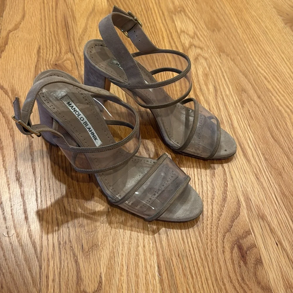 Manolo Blahnik suede and plastic heels - Picture 5 of 6